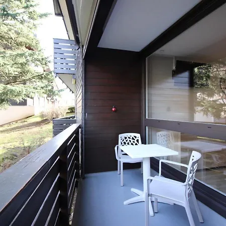 T2 Renove Avec Balcon Et Parking Au Mont-dore - Fr-1-608-244 Daire *